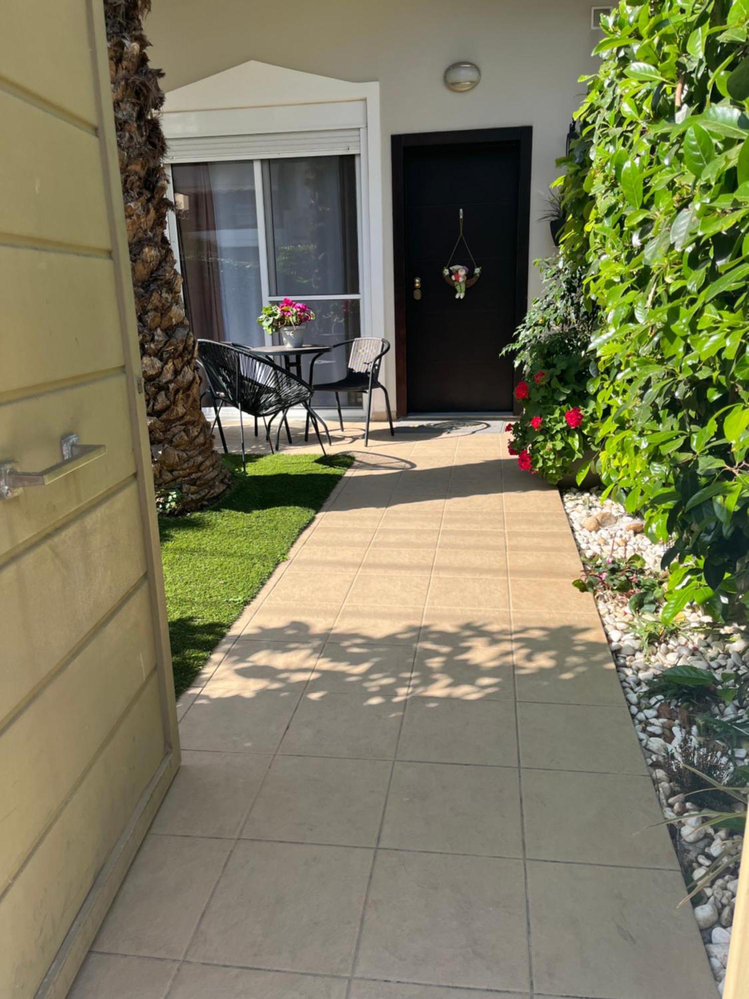 Elegant Glyfada Apartment-Private Garden-Near Metro Athens Exterior photo